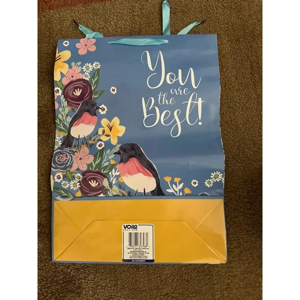 🌵 3/$15 2 piece set Gift Bag & Box ( see description)